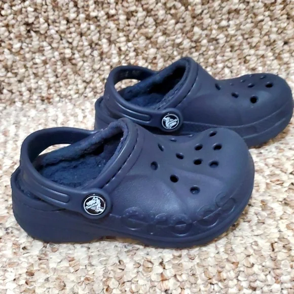 Kids CROCS Blue Lined Shoes, Size C8 - Picture 1 of 7